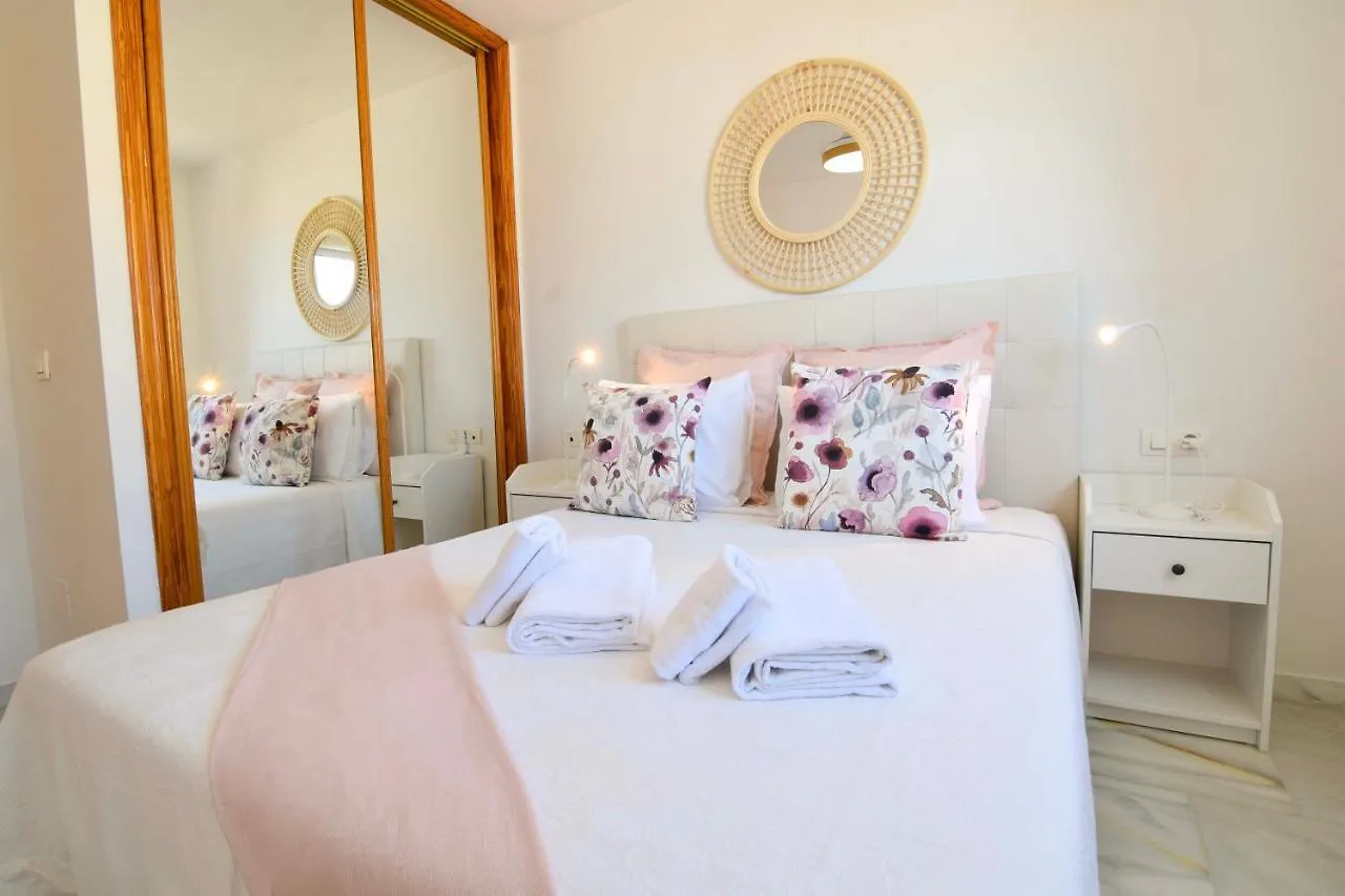Letmalaga Torremolinos Center Apartment