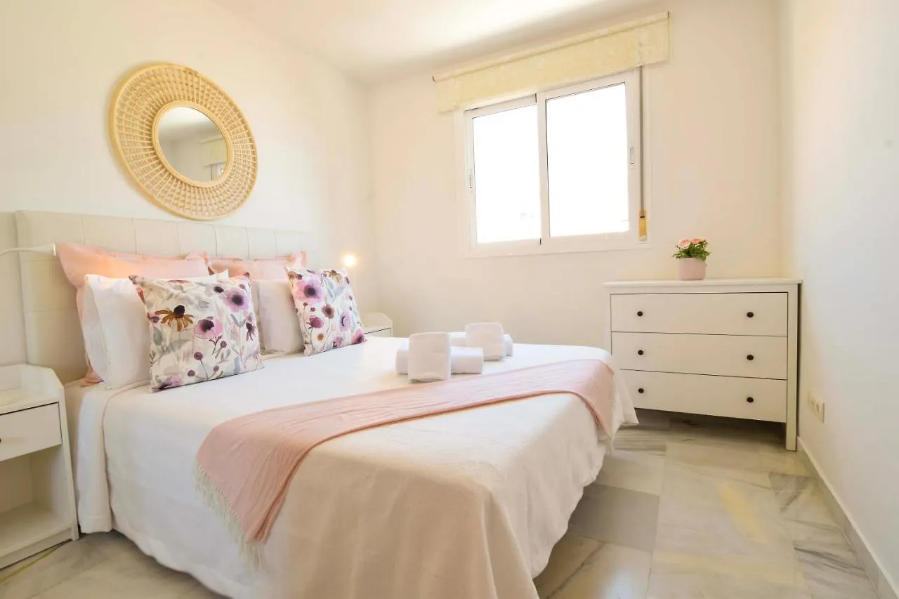 Letmalaga Torremolinos Center Apartment